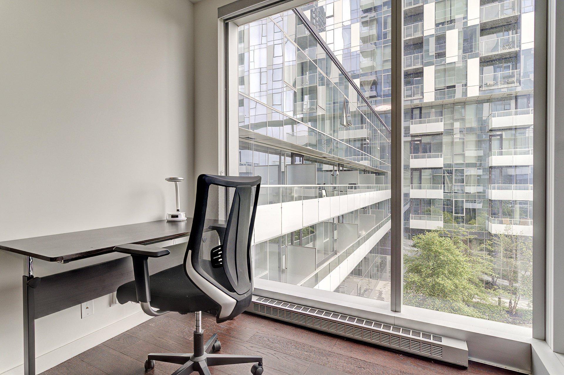 









1450


Boul. René-Lévesque O.

, 407,
Montréal (Ville-Marie),




QC
H3G0E1

