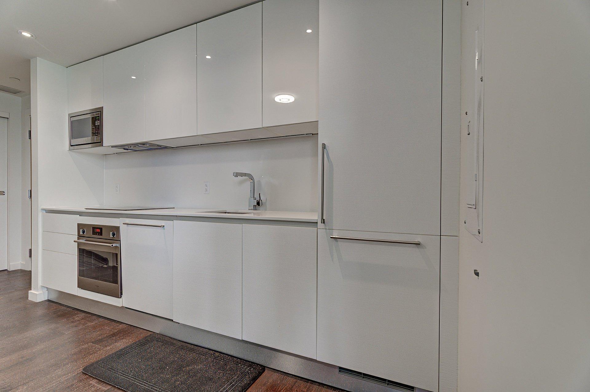 









1450


Boul. René-Lévesque O.

, 407,
Montréal (Ville-Marie),




QC
H3G0E1

