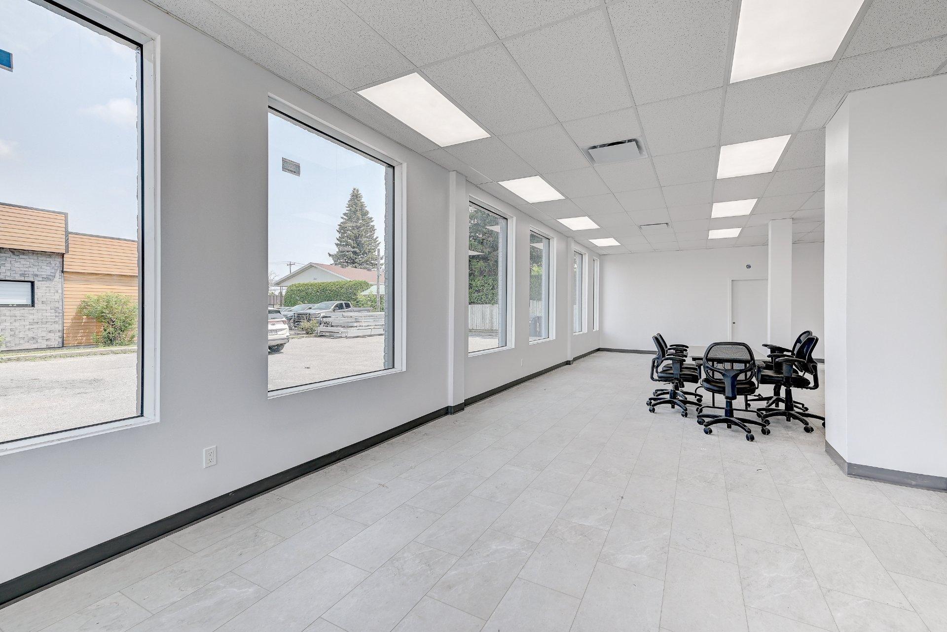 









26


Boul. Georges-Gagné S.

,
Delson,




QC
J5B2E2

