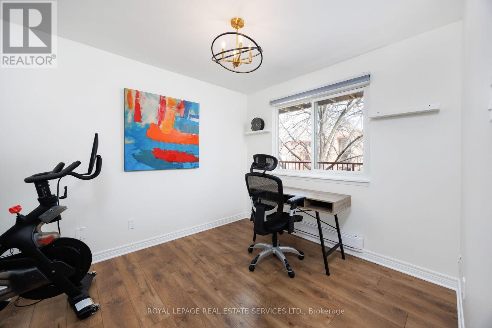 












1021 - 1504 PILGRIMS WAY

,
Oakville,




Ontario
L6M3H1

