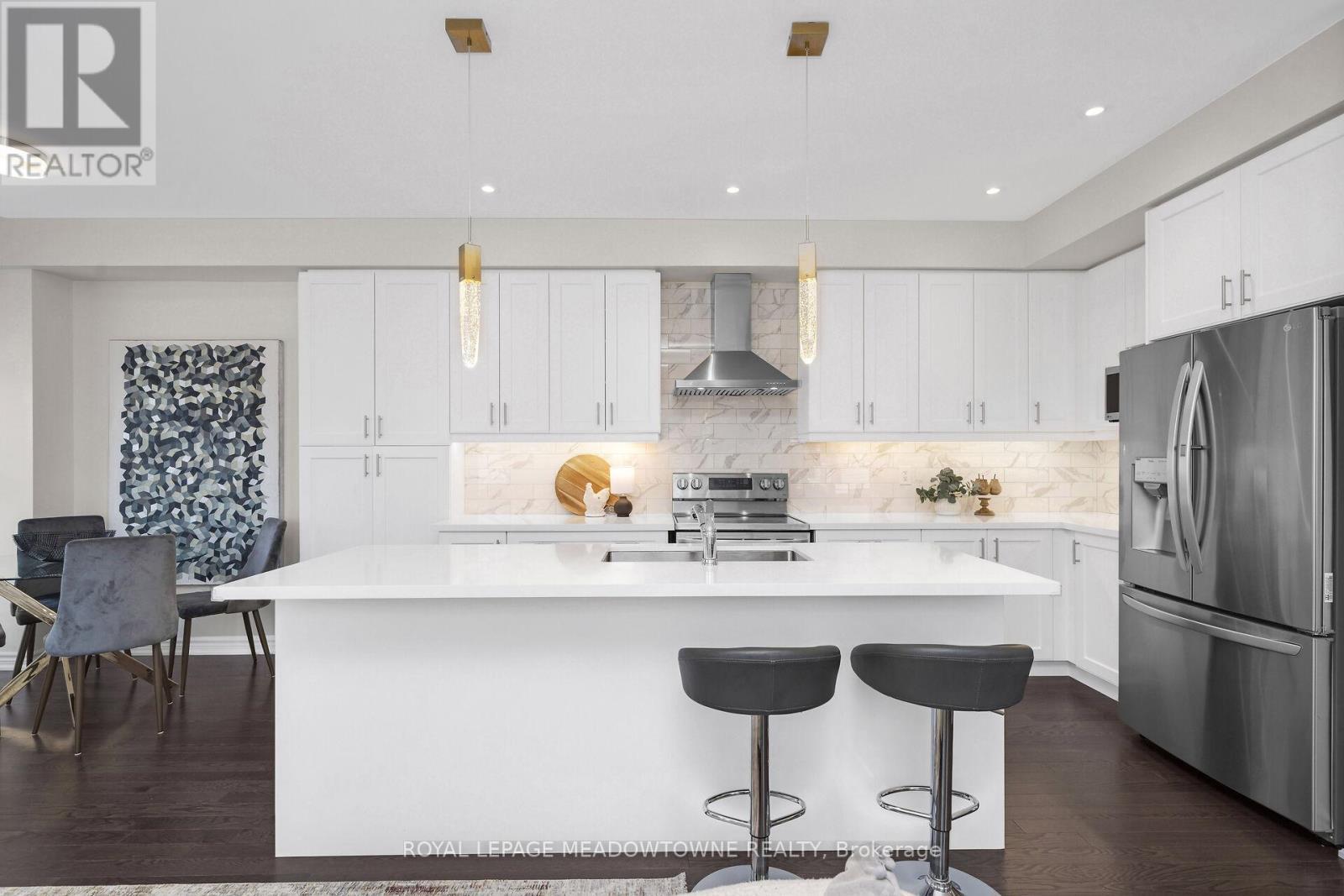 












628 BEAM COURT

,
Milton,




Ontario
L9E1L3


