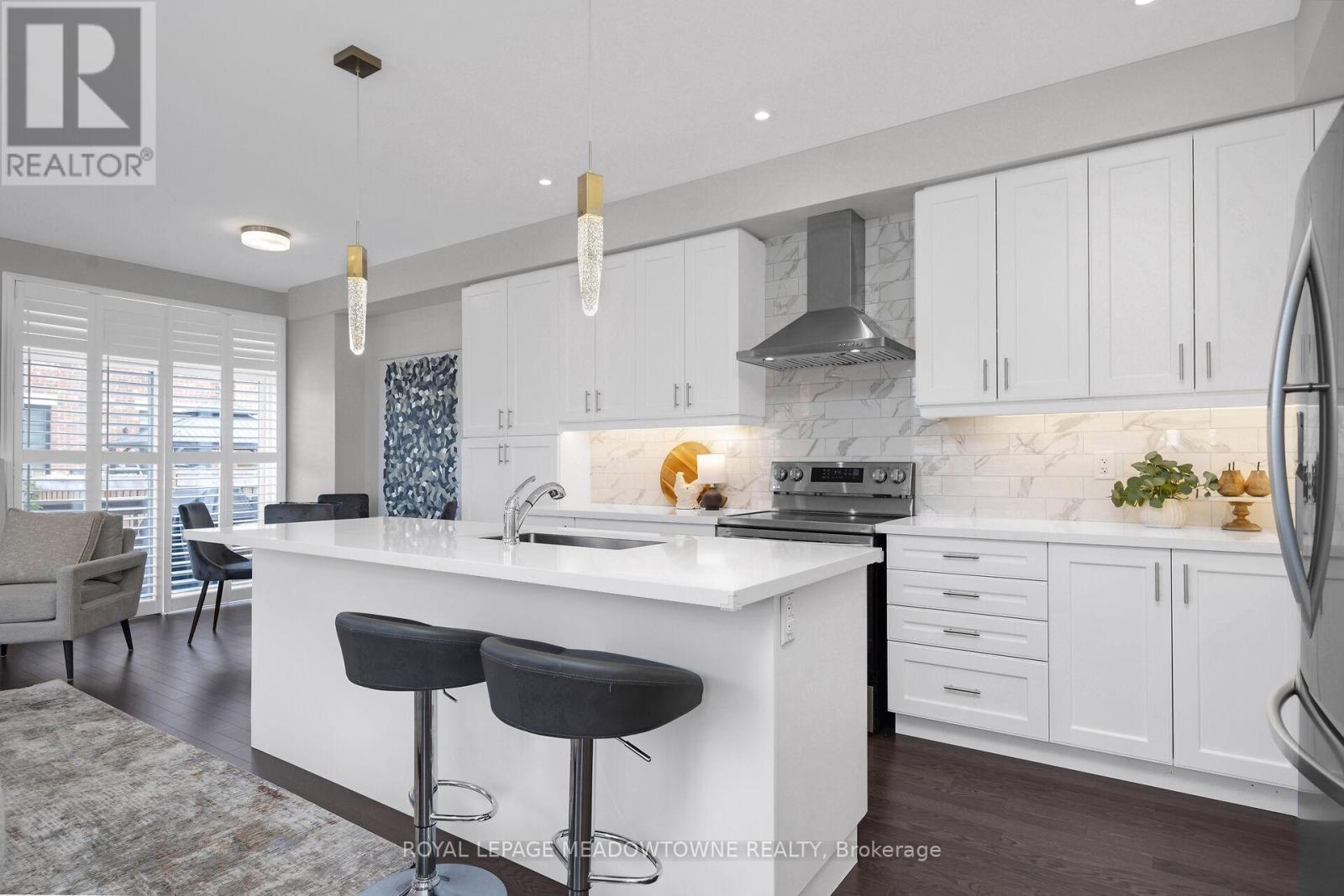 












628 BEAM COURT

,
Milton,




Ontario
L9E1L3


