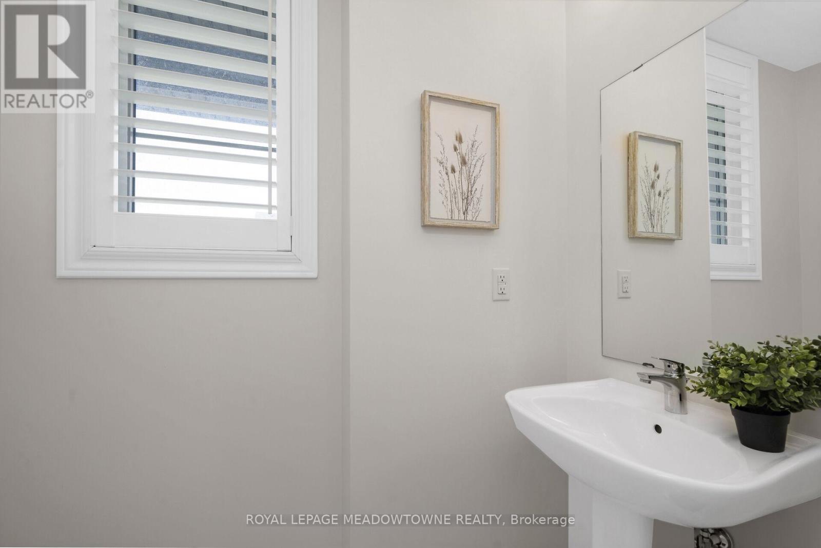 












628 BEAM COURT

,
Milton,




Ontario
L9E1L3

