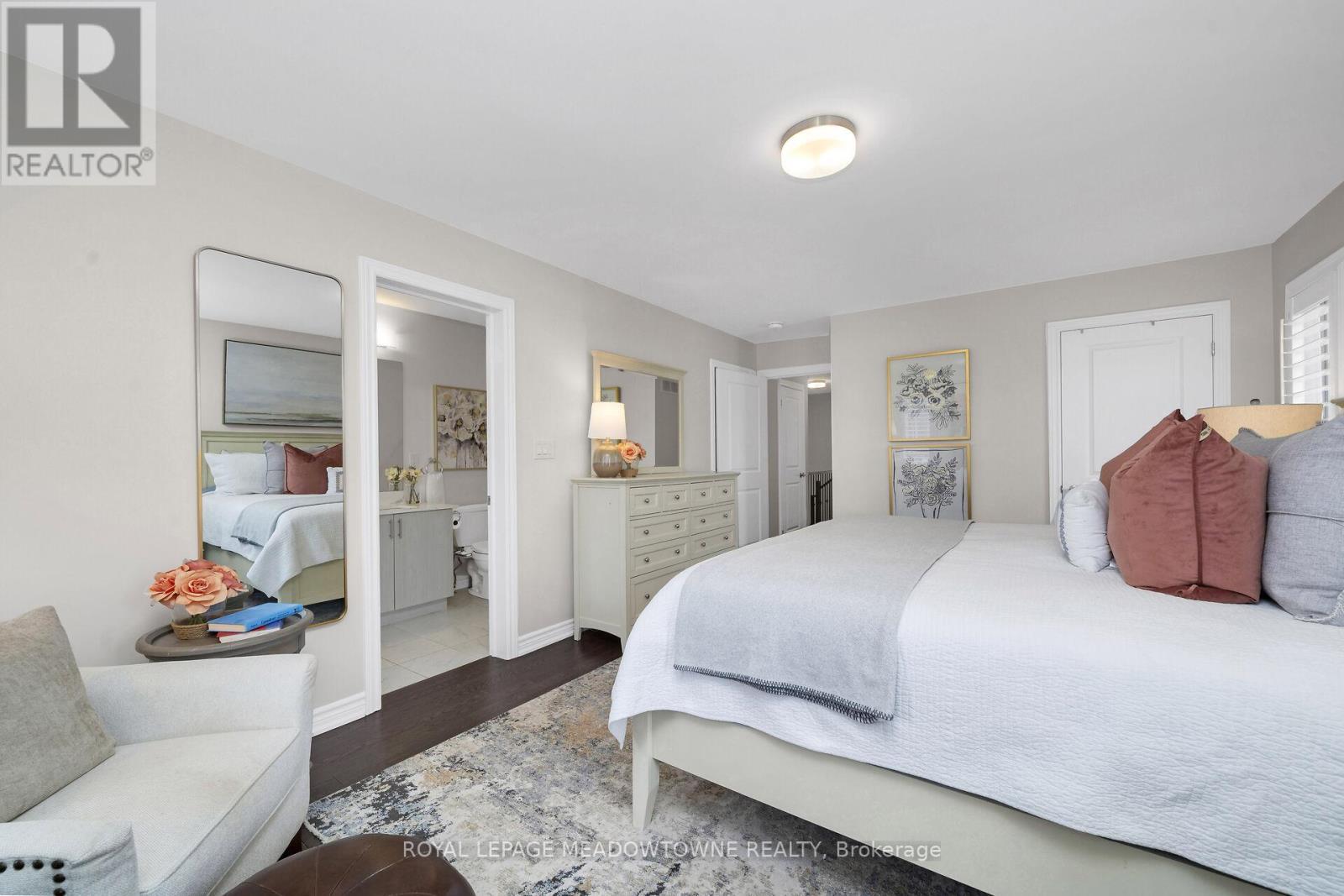












628 BEAM COURT

,
Milton,




Ontario
L9E1L3

