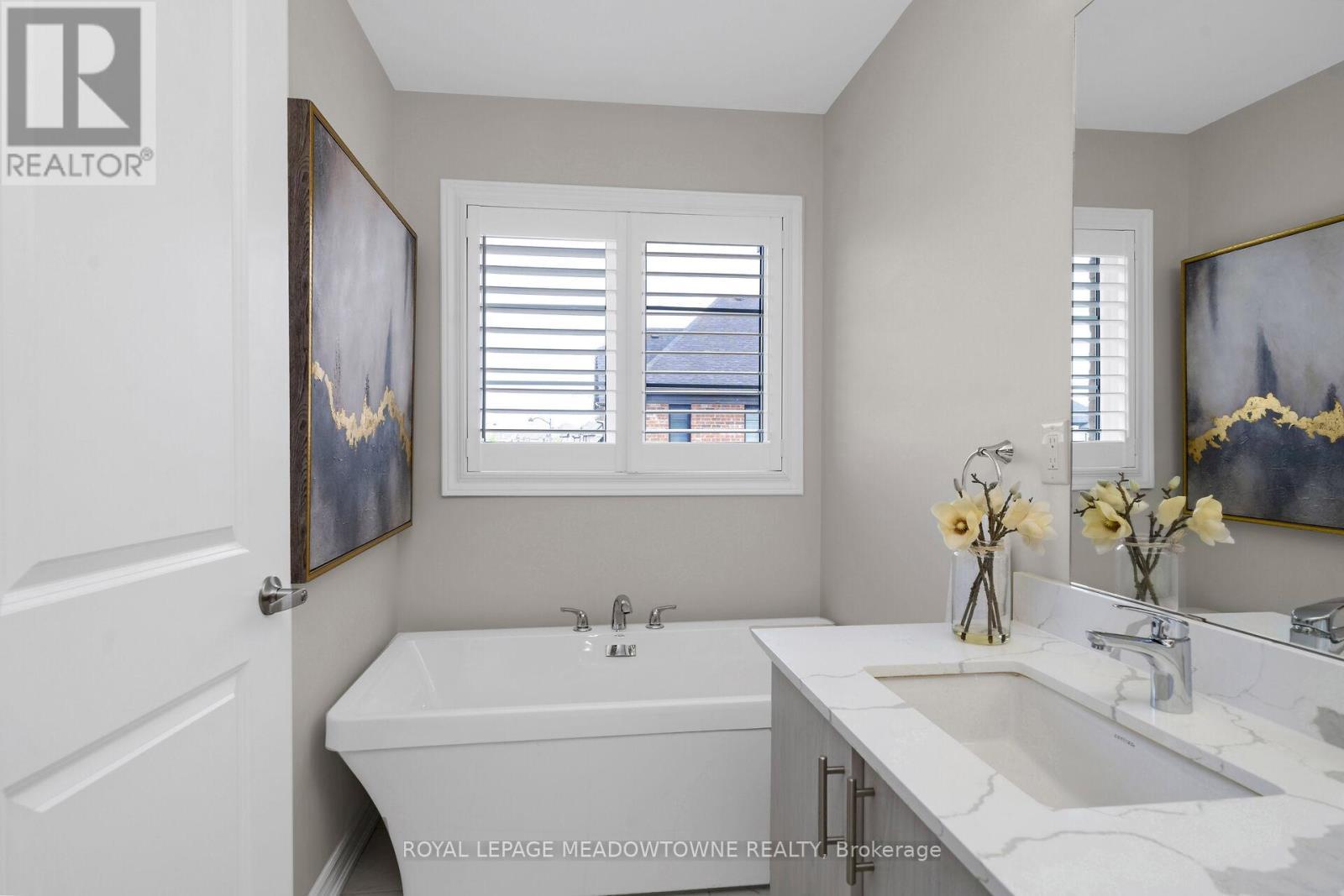 












628 BEAM COURT

,
Milton,




Ontario
L9E1L3

