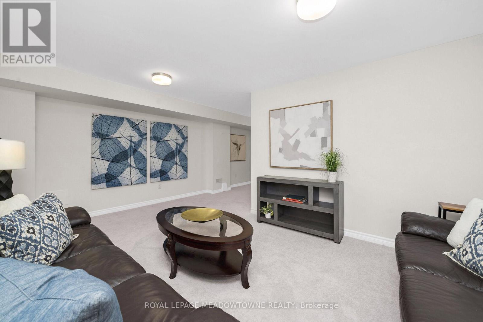 












628 BEAM COURT

,
Milton,




Ontario
L9E1L3

