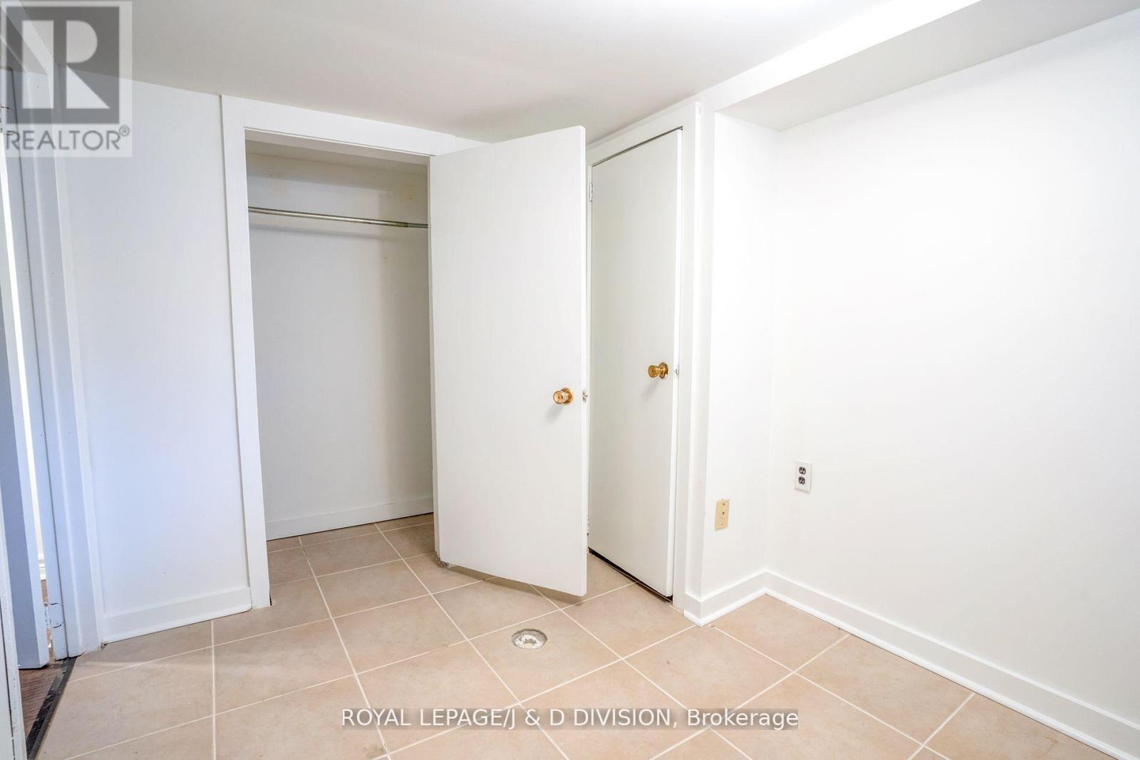 












94 BROOKSIDE DRIVE

,
Toronto,




Ontario
M4E2M1

