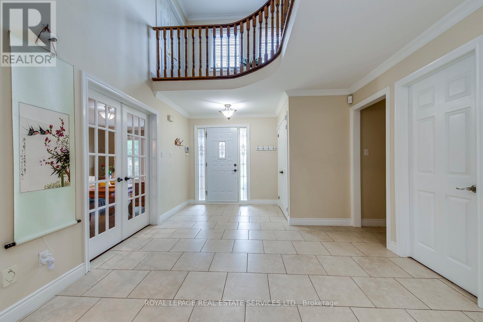 












1143 CHAPELTON PLACE

,
Oakville,




Ontario
L6M2B1


