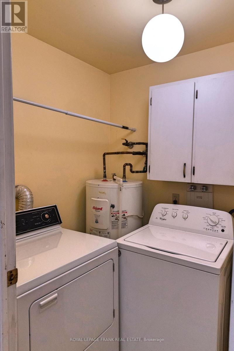 












1 - 21 PADDOCK WOOD

,
Peterborough East (North),




Ontario
K9H7H2

