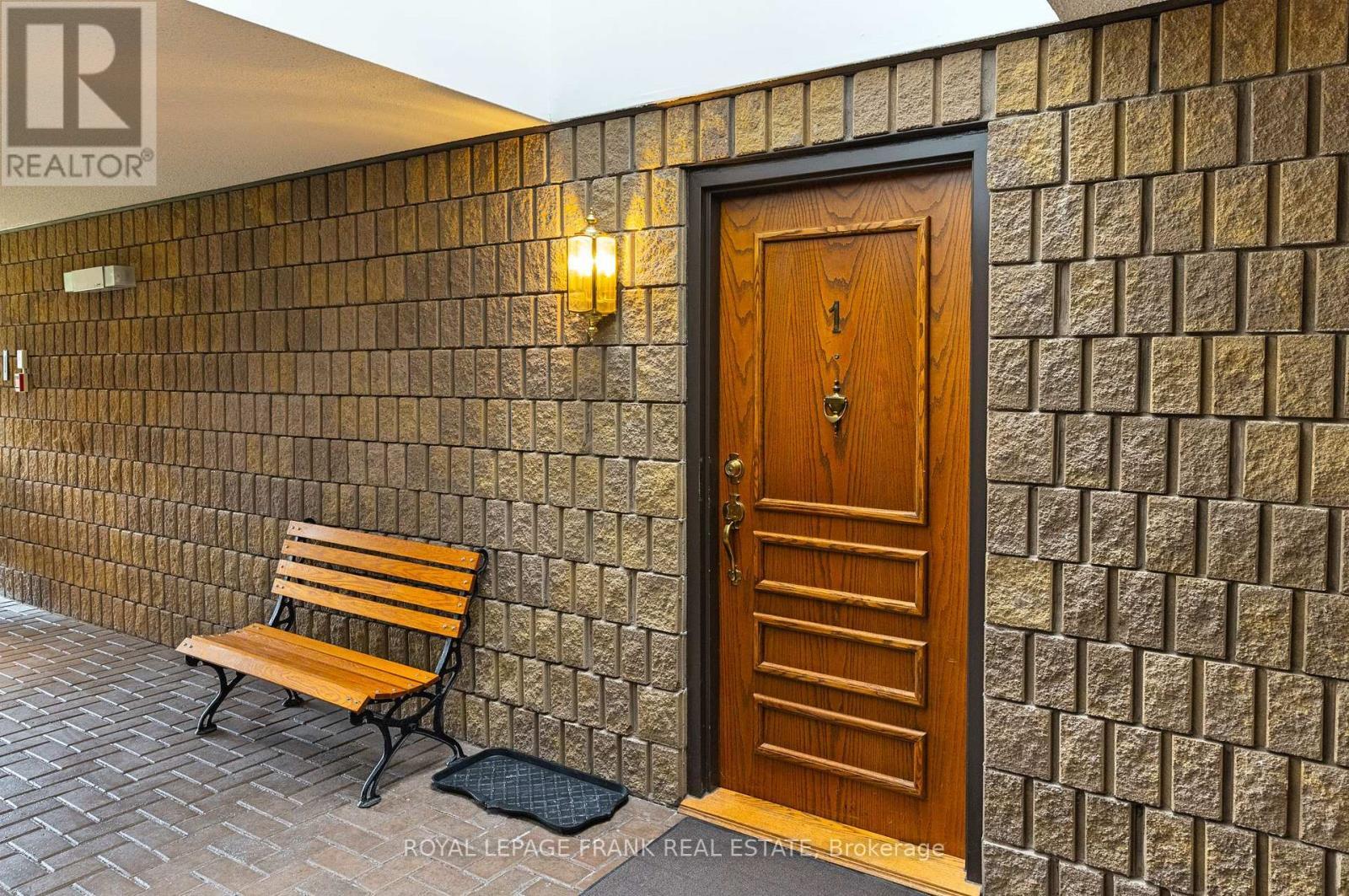 












1 - 21 PADDOCK WOOD

,
Peterborough East (North),




Ontario
K9H7H2


