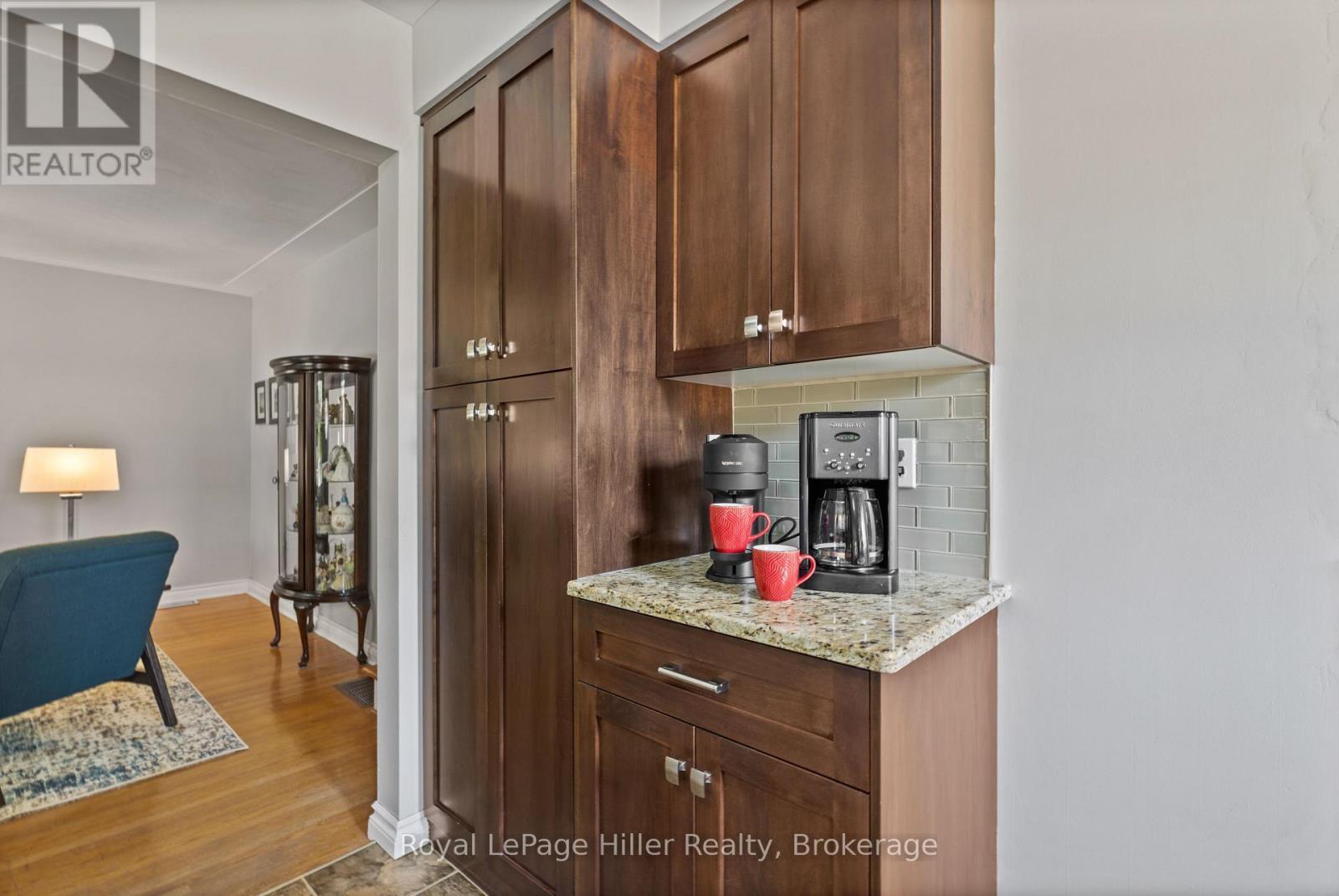 












47 WINDEMERE CRESCENT

,
Stratford,




Ontario
N5A6A8

