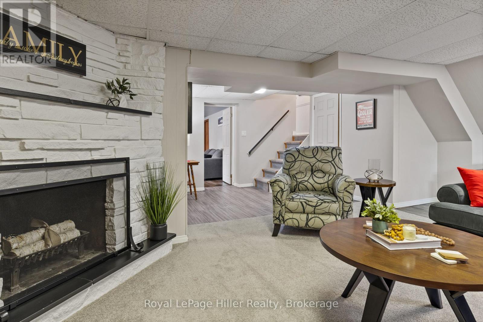 












47 WINDEMERE CRESCENT

,
Stratford,




Ontario
N5A6A8

