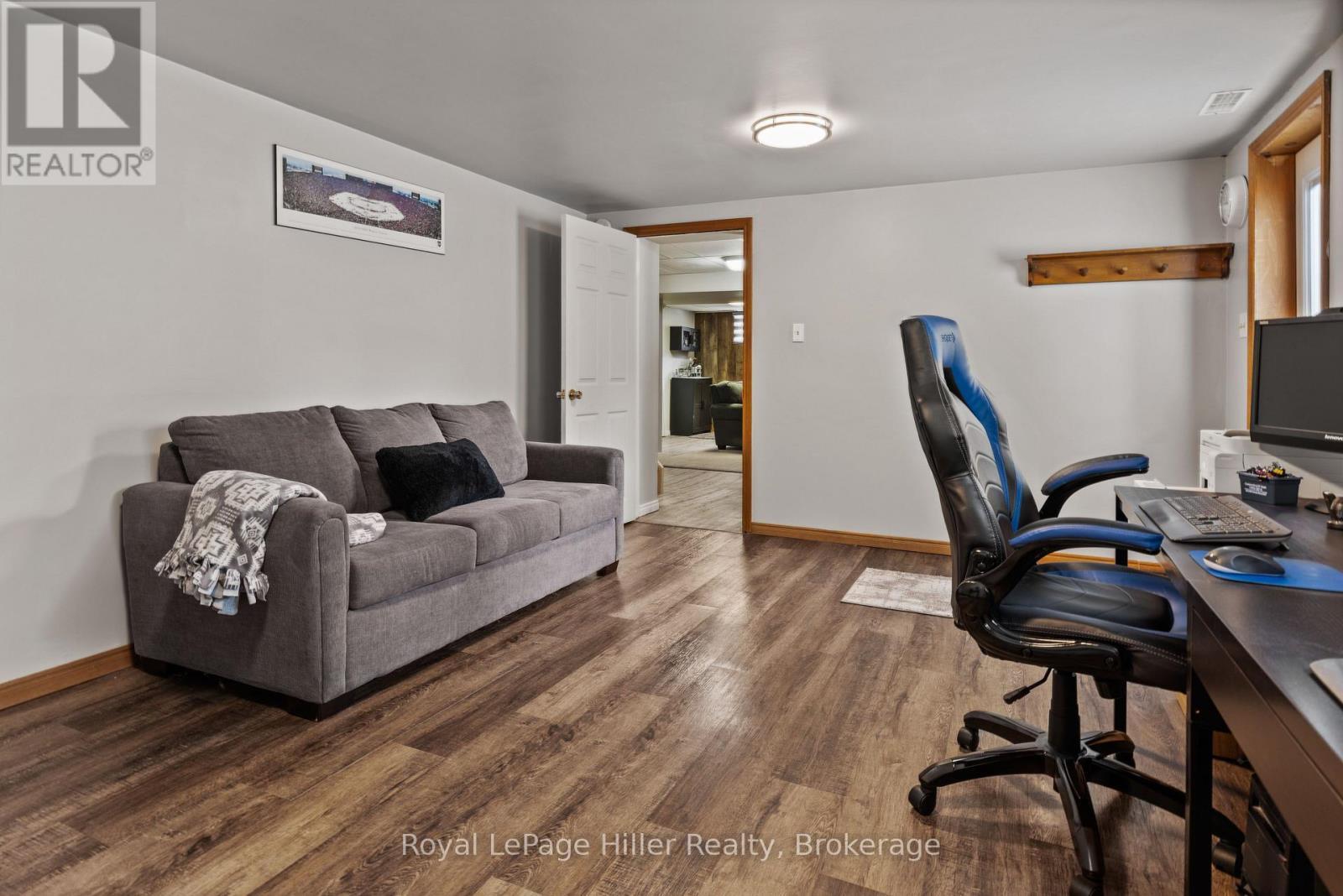 












47 WINDEMERE CRESCENT

,
Stratford,




Ontario
N5A6A8

