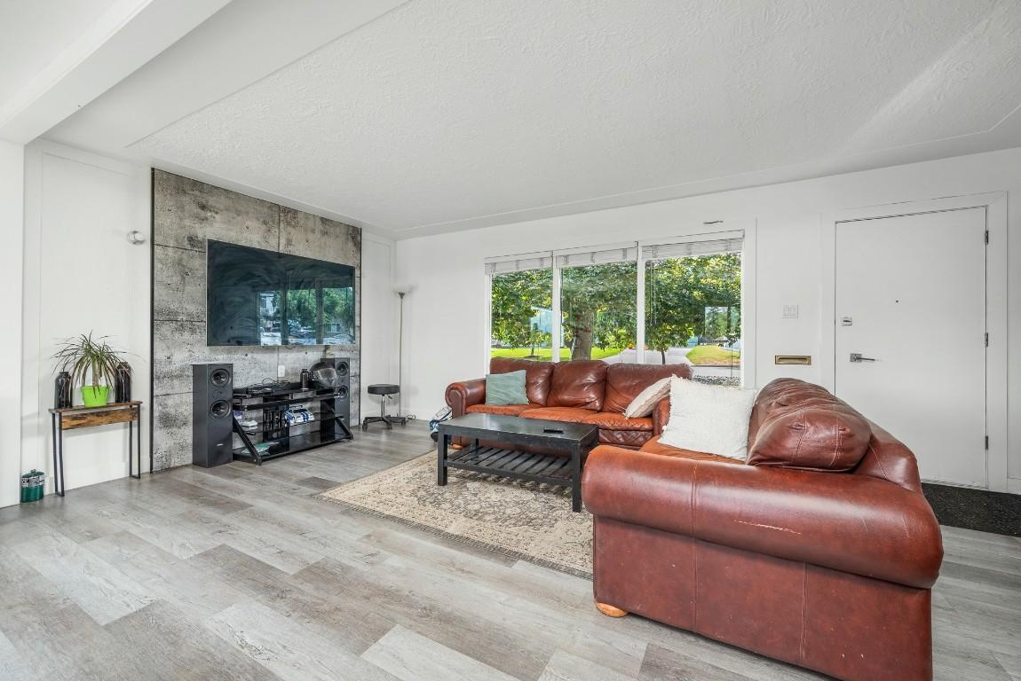 









1903


29

Crescent,
Vernon,




BC
V1T 1Y6

