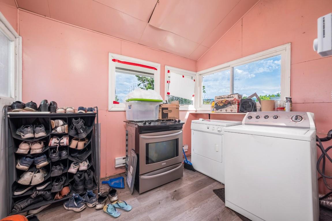 









1903


29

Crescent,
Vernon,




BC
V1T 1Y6

