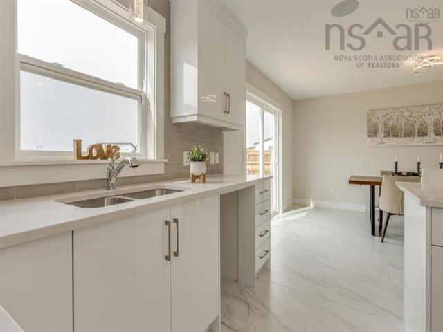 












2094 322 Higgins Avenue

,
Beechville,




NS
B3T 0N3

