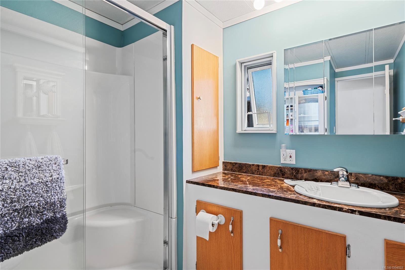 









1700


Alberni

Hwy, 20,
Coombs,




BC
V0R 1M0


