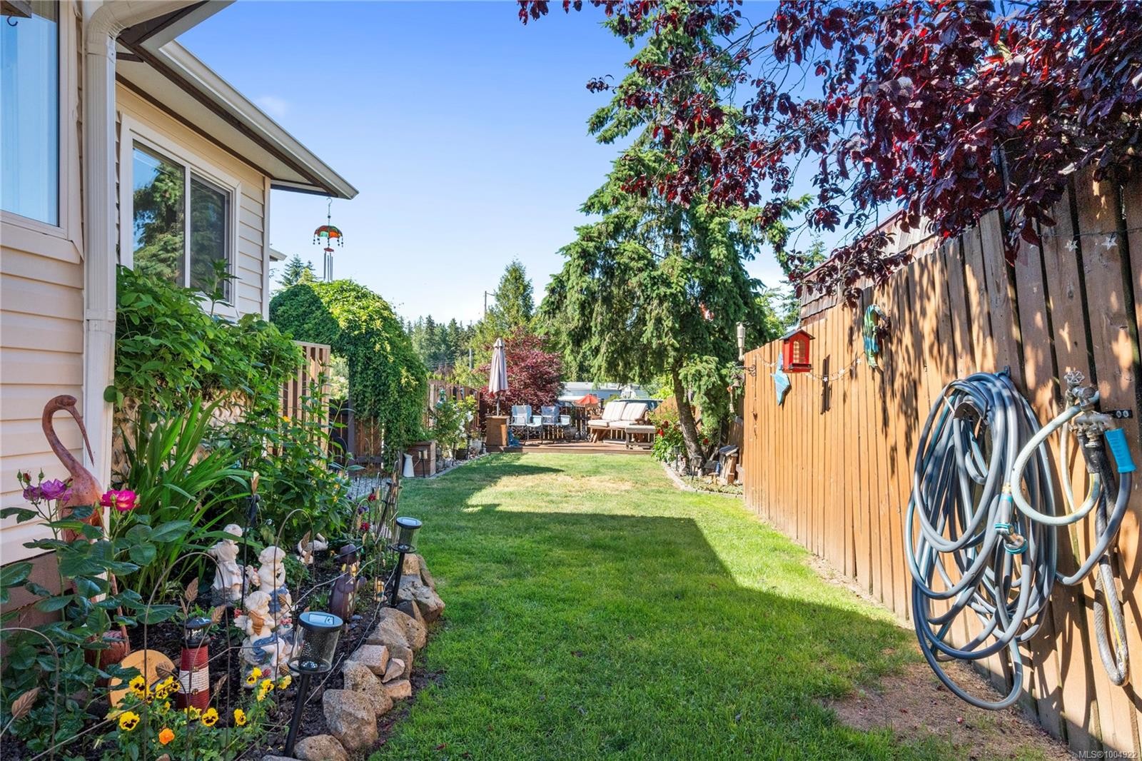 









1700


Alberni

Hwy, 20,
Coombs,




BC
V0R 1M0

