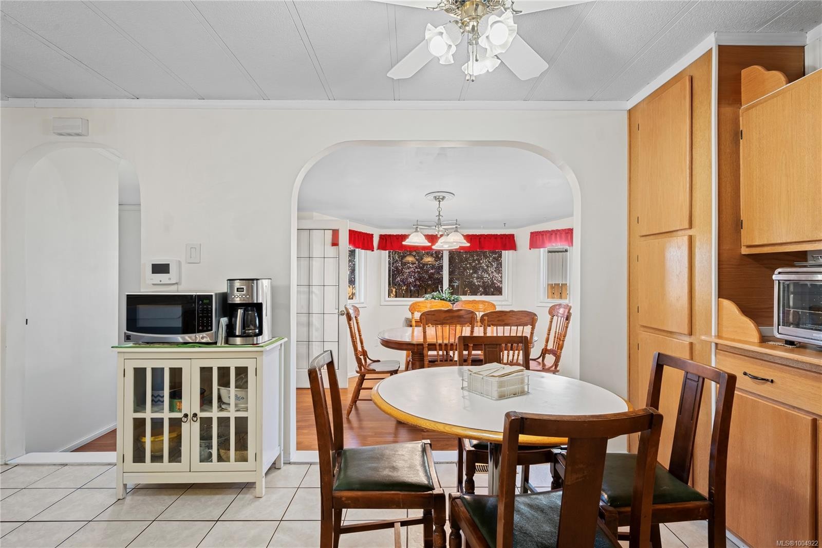 









1700


Alberni

Hwy, 20,
Coombs,




BC
V0R 1M0

