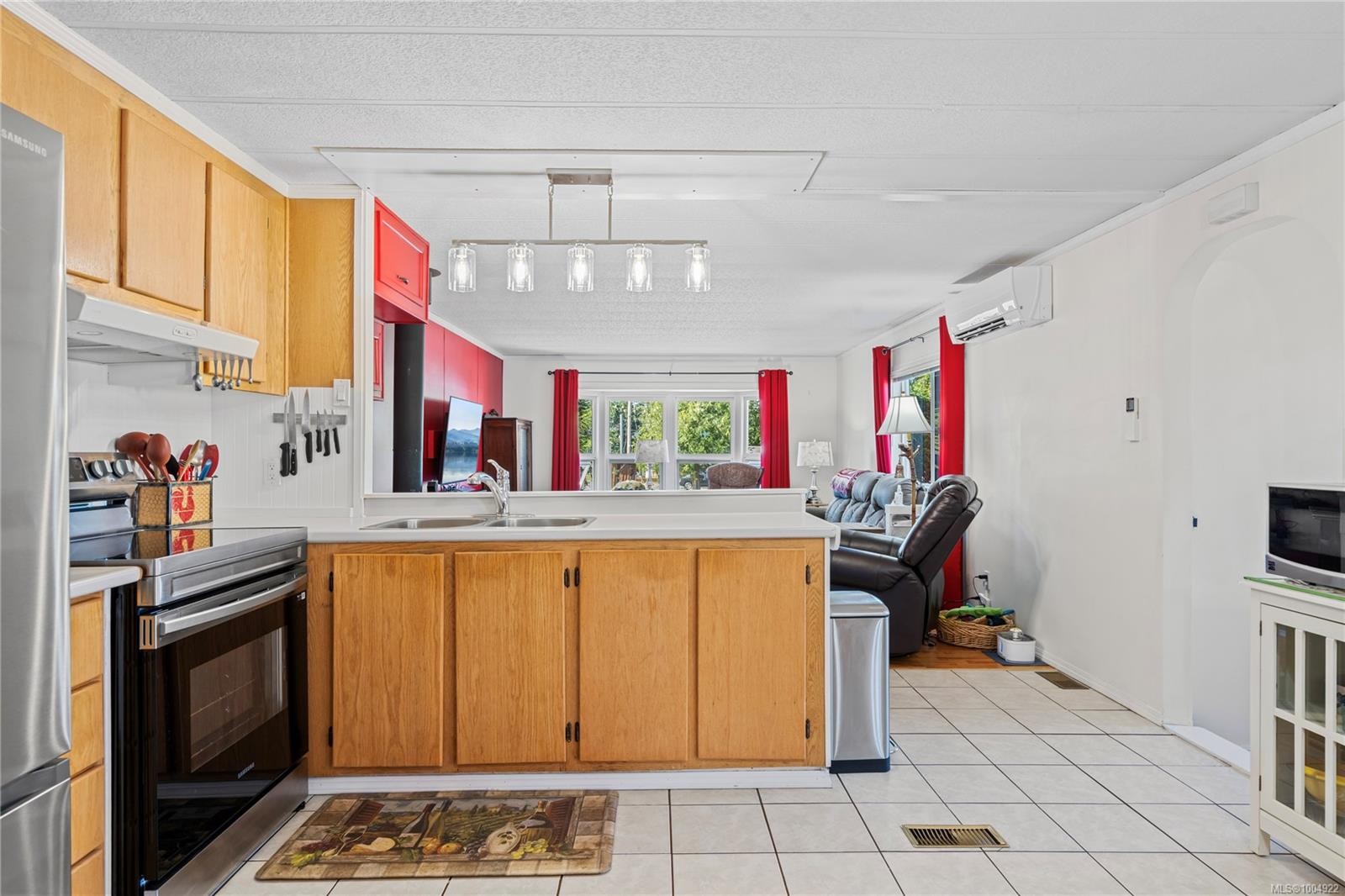 









1700


Alberni

Hwy, 20,
Coombs,




BC
V0R 1M0

