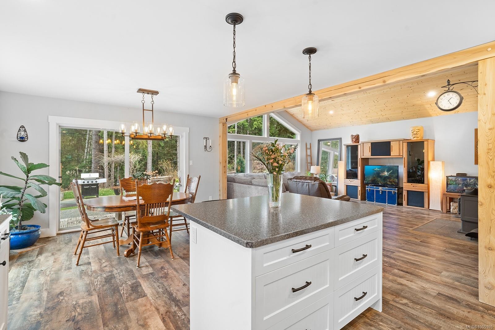 









1065


Spider Lake

Rd,
Qualicum Beach,




BC
V9K 2L7

