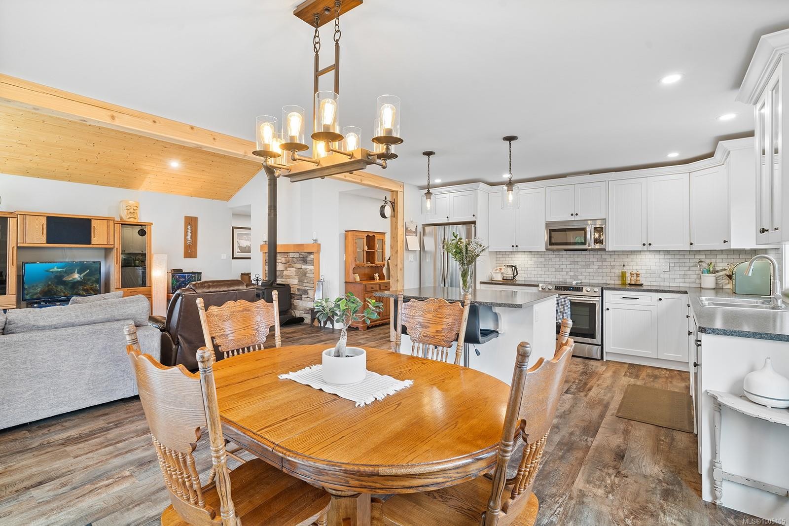 









1065


Spider Lake

Rd,
Qualicum Beach,




BC
V9K 2L7

