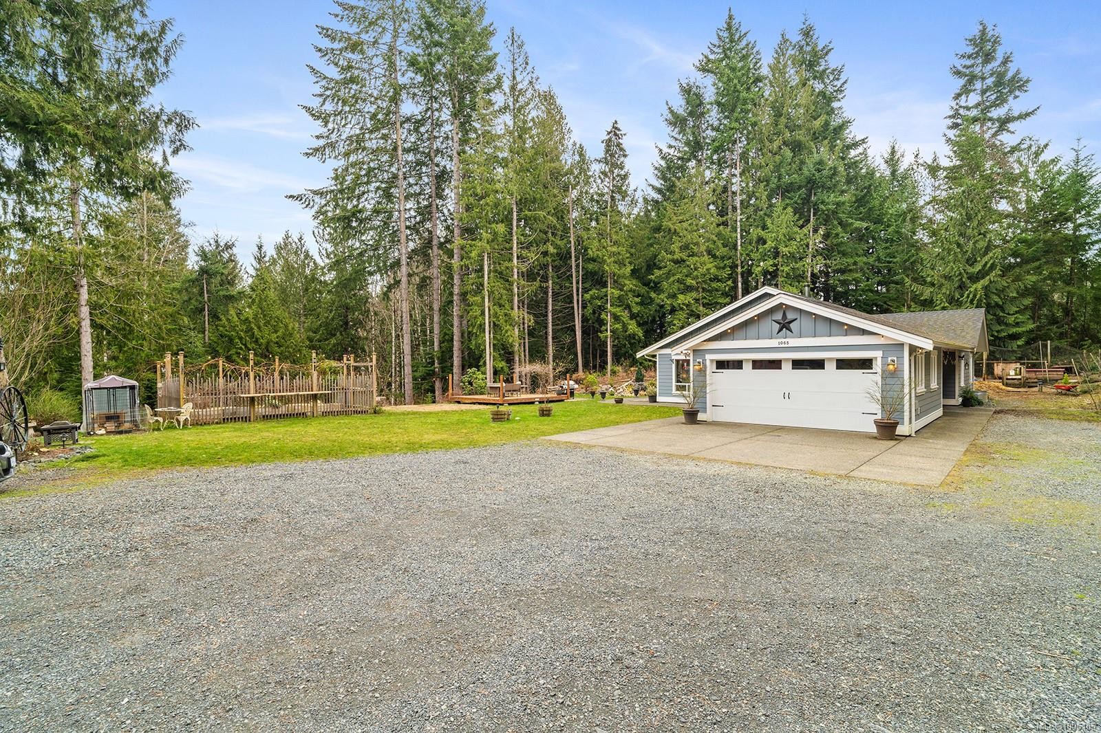 









1065


Spider Lake

Rd,
Qualicum Beach,




BC
V9K 2L7

