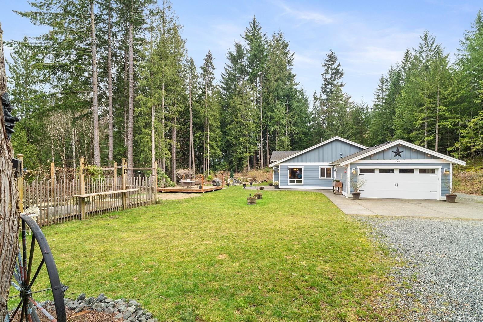 









1065


Spider Lake

Rd,
Qualicum Beach,




BC
V9K 2L7


