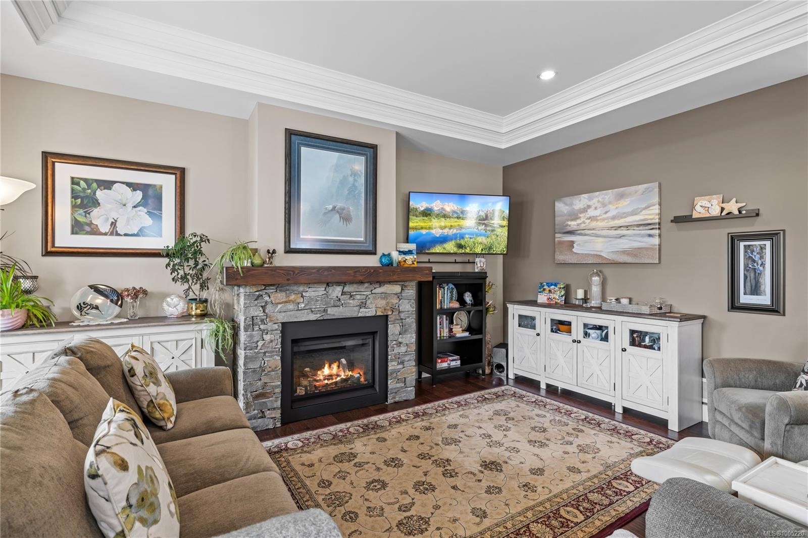 









833


Retegno

Ave,
Parksville,




BC
V9P 0C3

