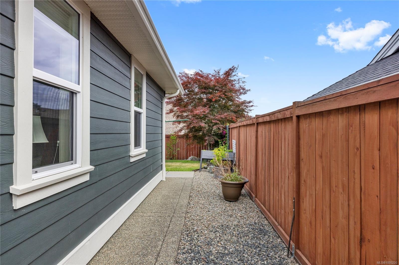 









833


Retegno

Ave,
Parksville,




BC
V9P 0C3

