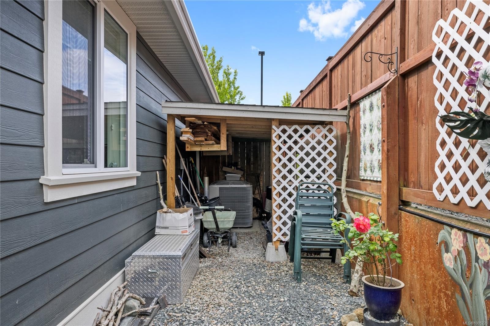 









833


Retegno

Ave,
Parksville,




BC
V9P 0C3


