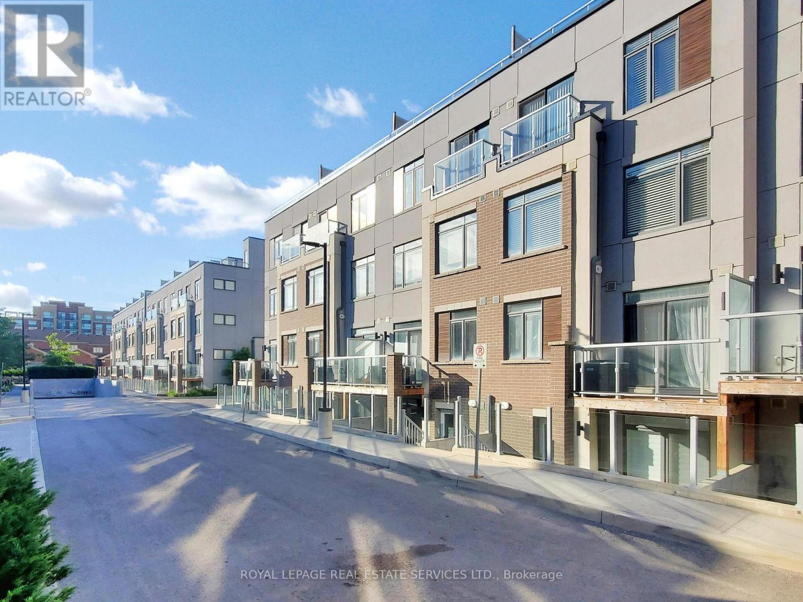 












304 - 3058 SIXTH LINE

,
Oakville,




Ontario
L6M1P8

