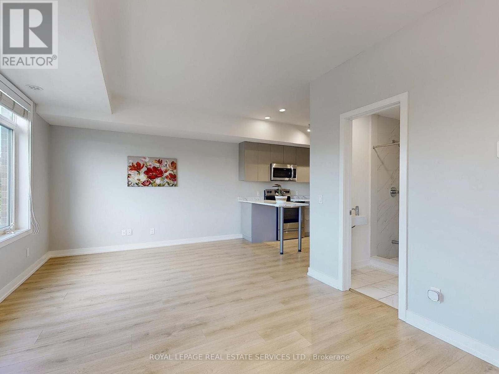 












304 - 3058 SIXTH LINE

,
Oakville,




Ontario
L6M1P8

