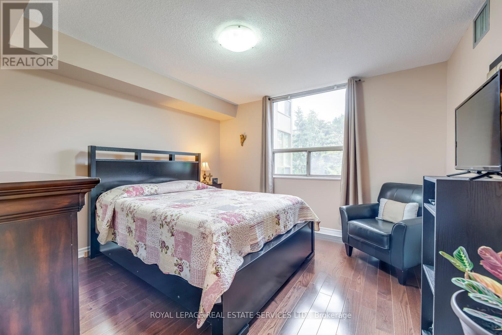 












304 - 1110 WALDEN CIRCLE

,
Mississauga,




Ontario
L5J4R3

