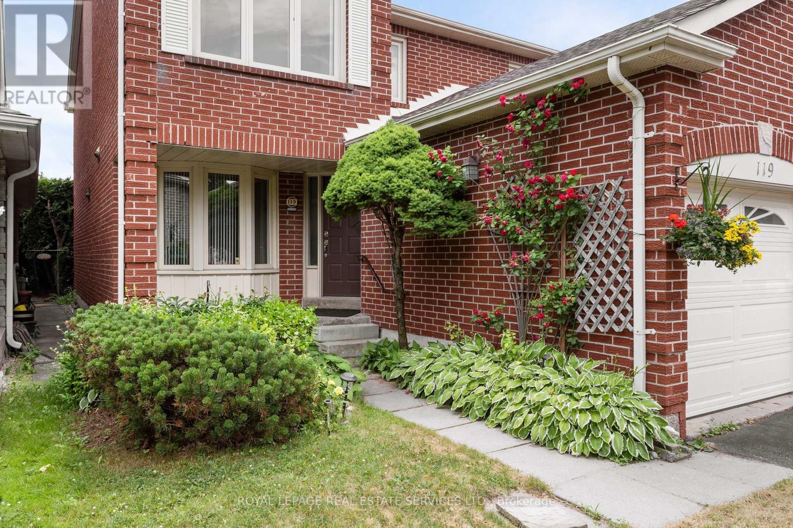 












119 HEATHERTON WAY

,
Vaughan,




Ontario
L4J3E7


