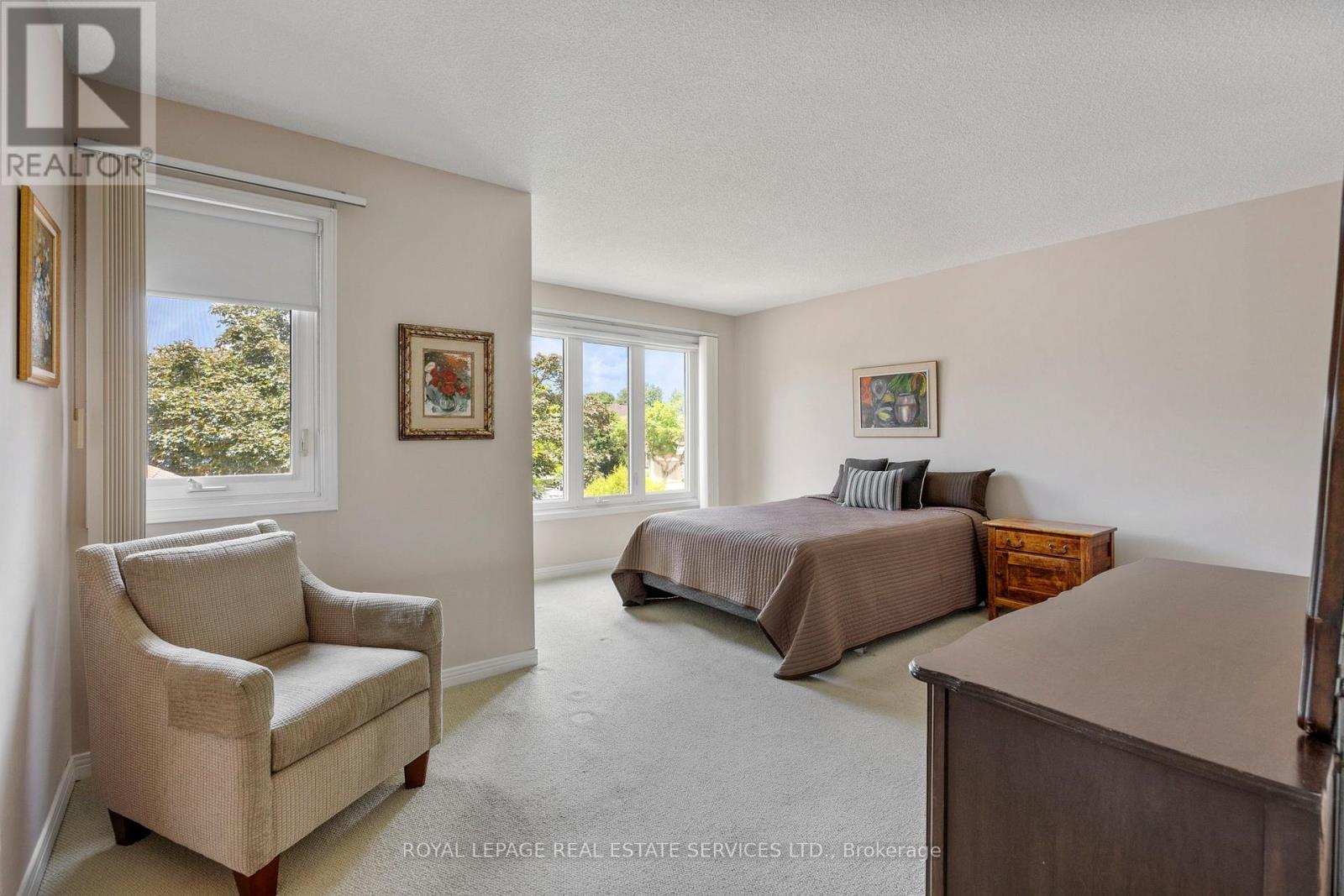 












119 HEATHERTON WAY

,
Vaughan,




Ontario
L4J3E7

