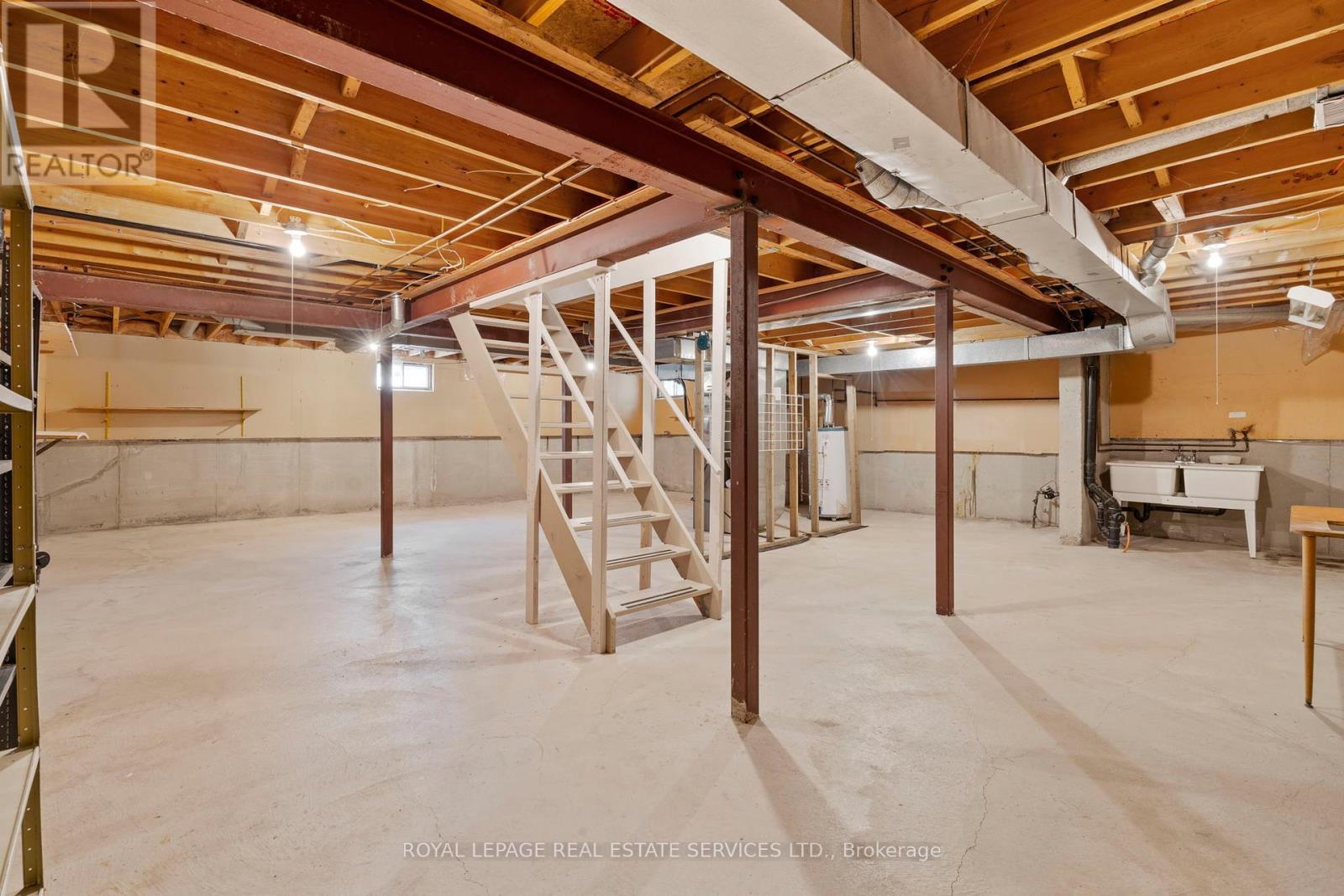 












119 HEATHERTON WAY

,
Vaughan,




Ontario
L4J3E7

