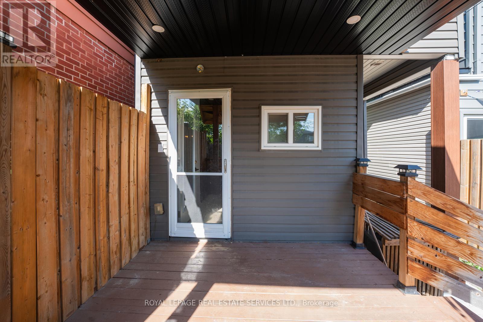 












310 SILVERTHORN AVENUE

,
Toronto,




Ontario
M6N3K6

