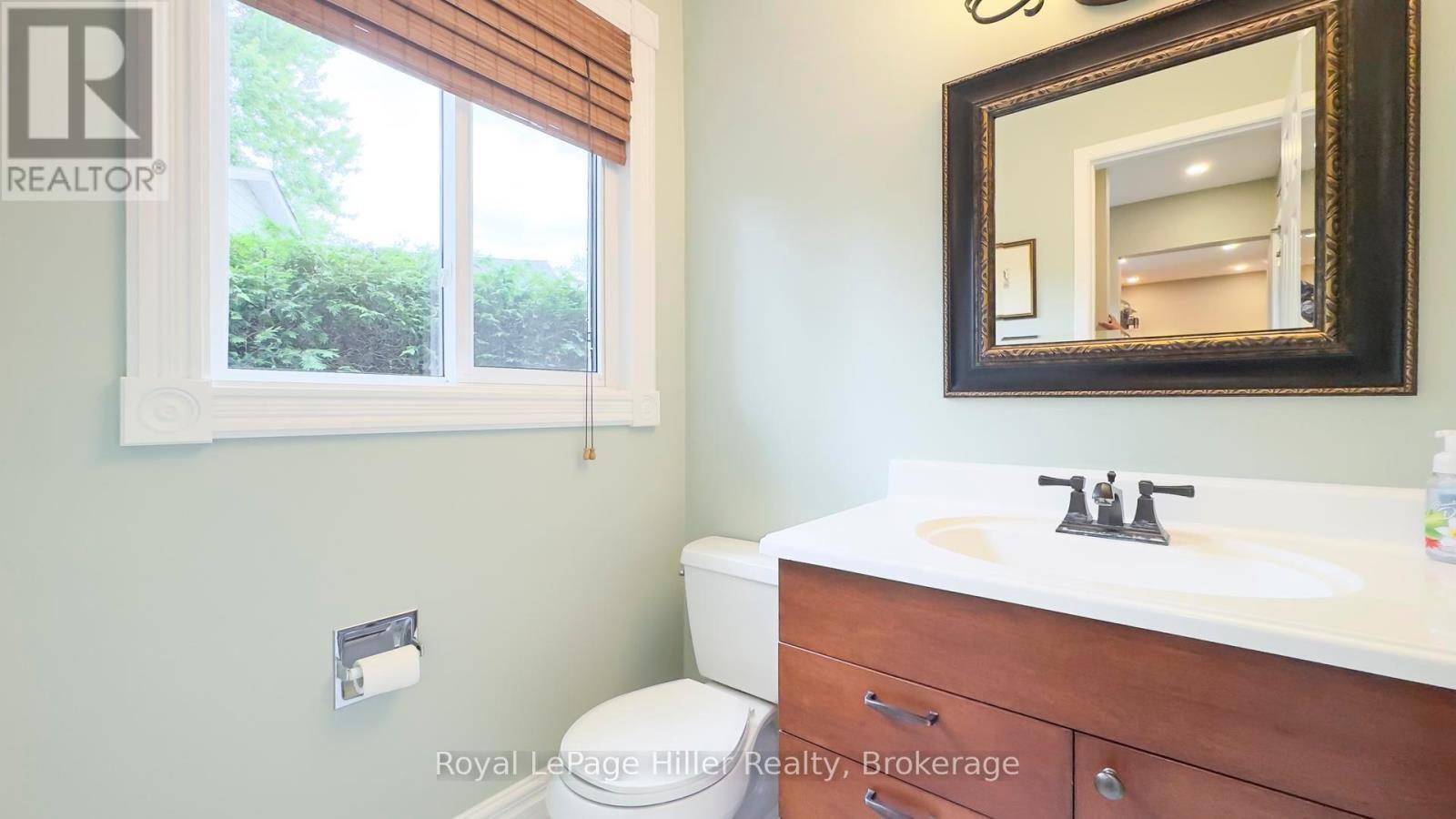 












398 GLENDON ROAD

,
Stratford,




Ontario
N5A6Y7

