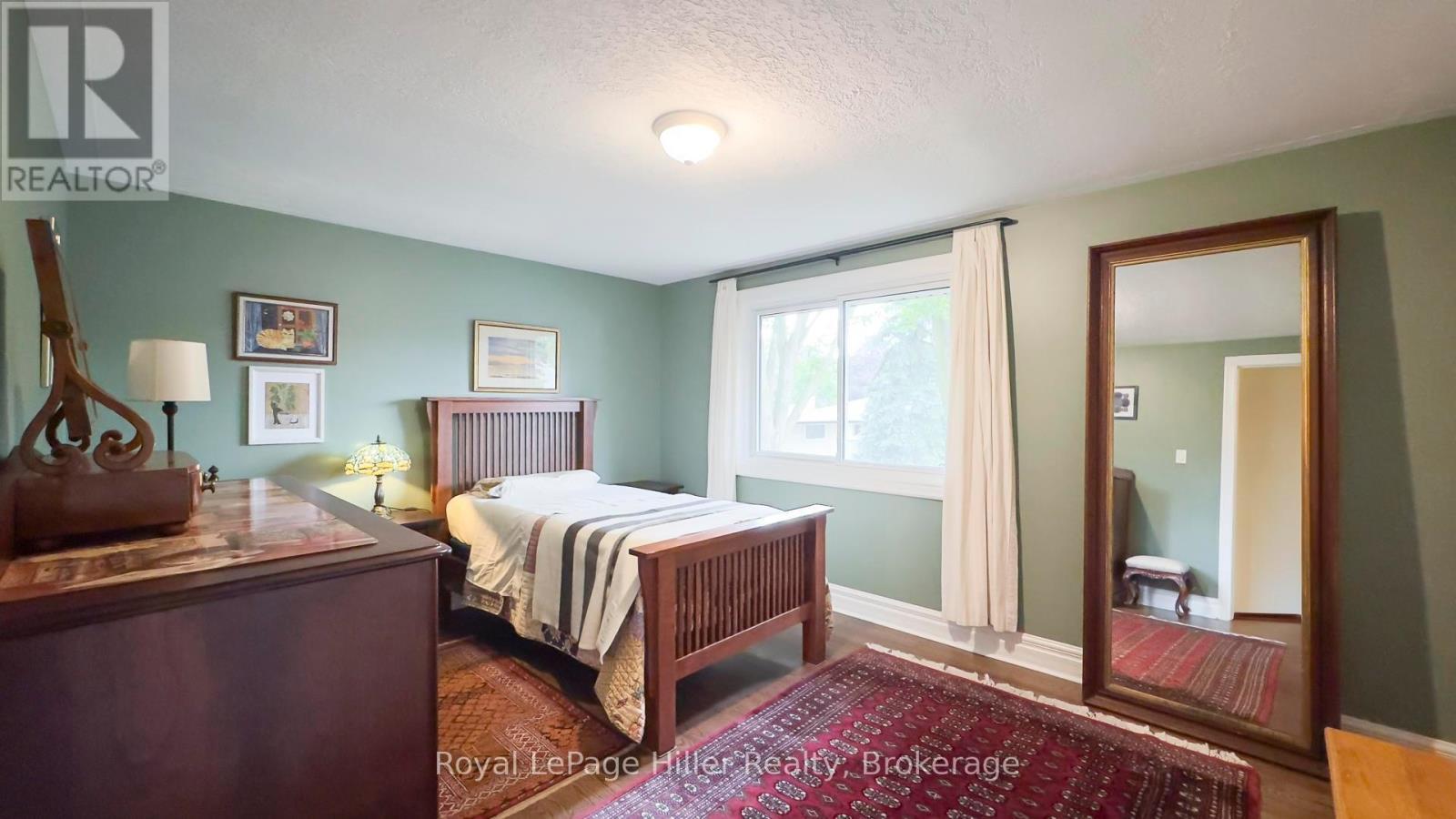 












398 GLENDON ROAD

,
Stratford,




Ontario
N5A6Y7

