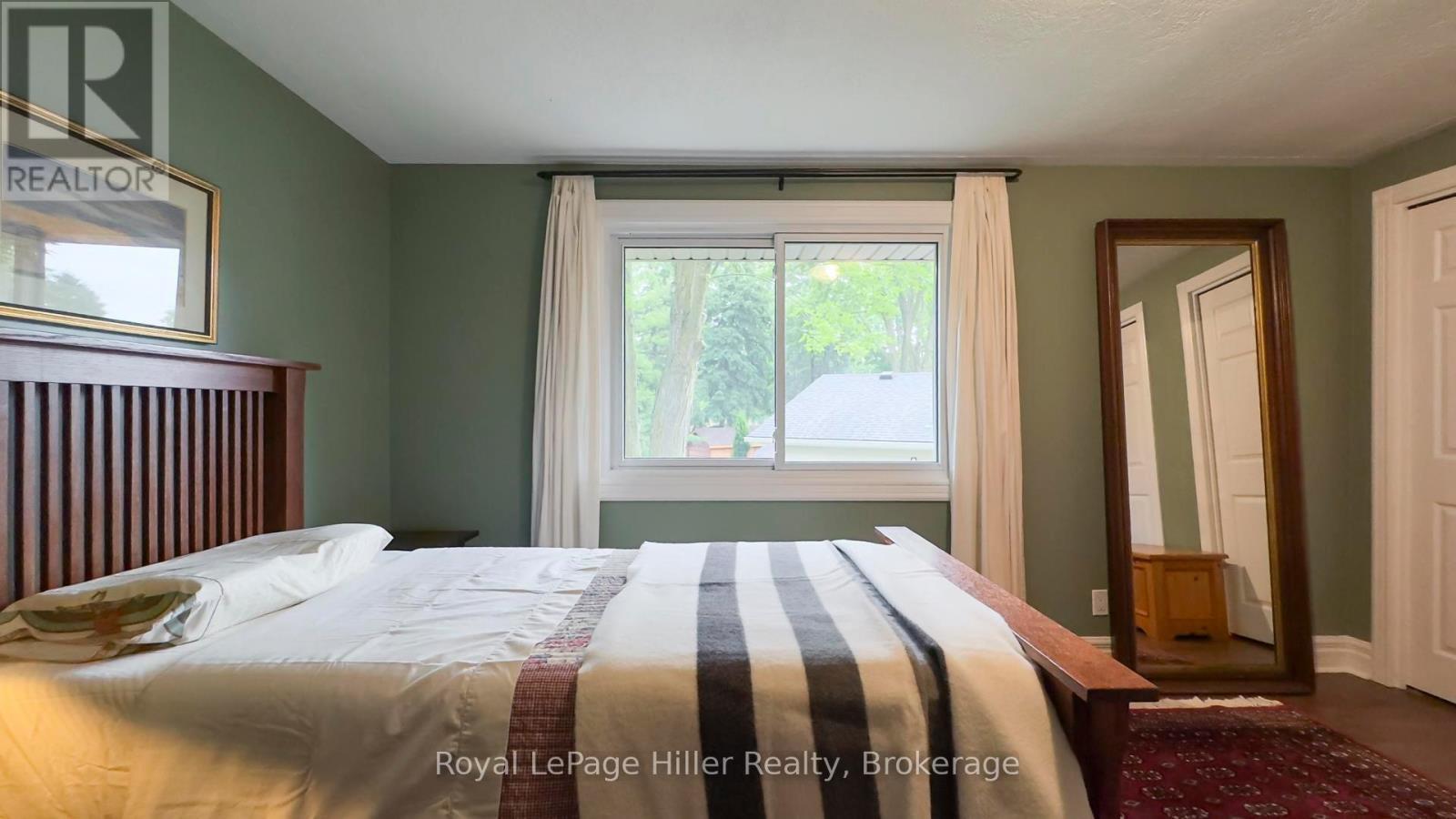 












398 GLENDON ROAD

,
Stratford,




Ontario
N5A6Y7

