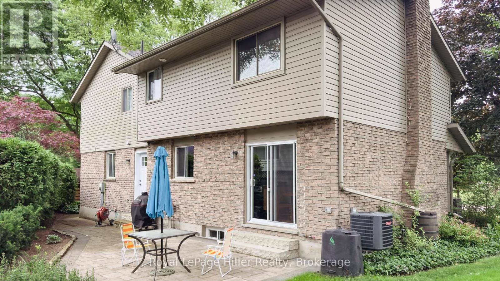 












398 GLENDON ROAD

,
Stratford,




Ontario
N5A6Y7

