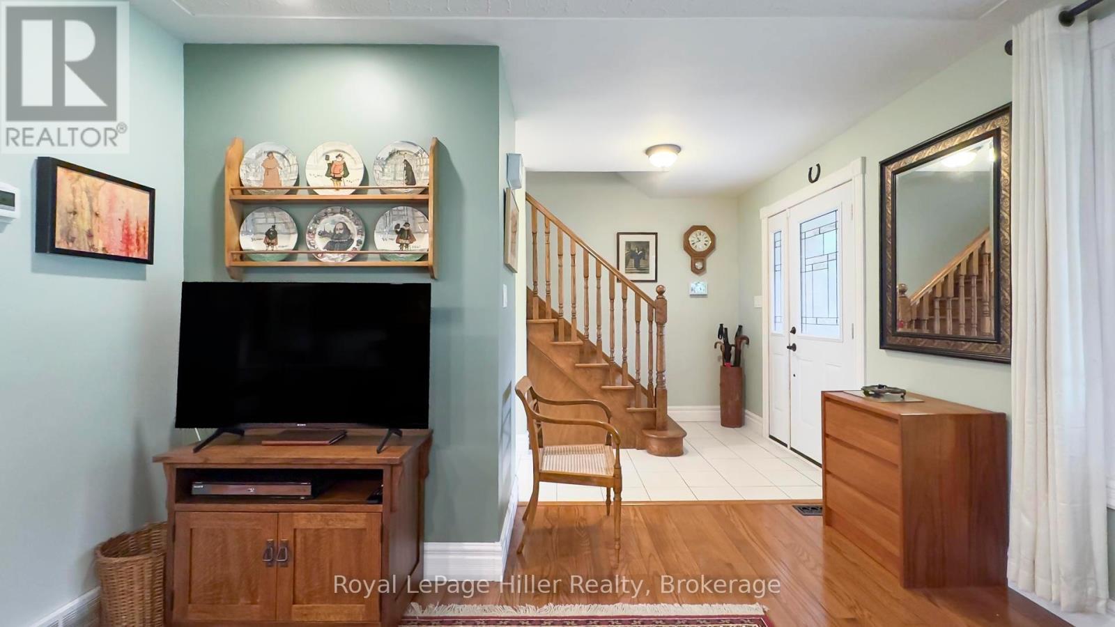 












398 GLENDON ROAD

,
Stratford,




Ontario
N5A6Y7

