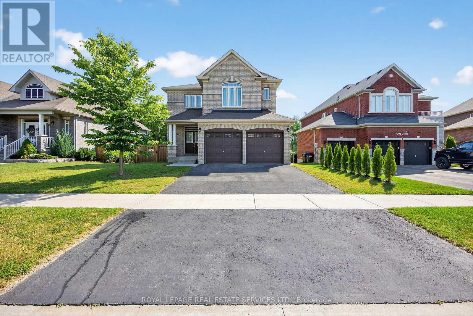 












33 PEARL STREET

,
Wasaga Beach,




Ontario
L9Z1J6

