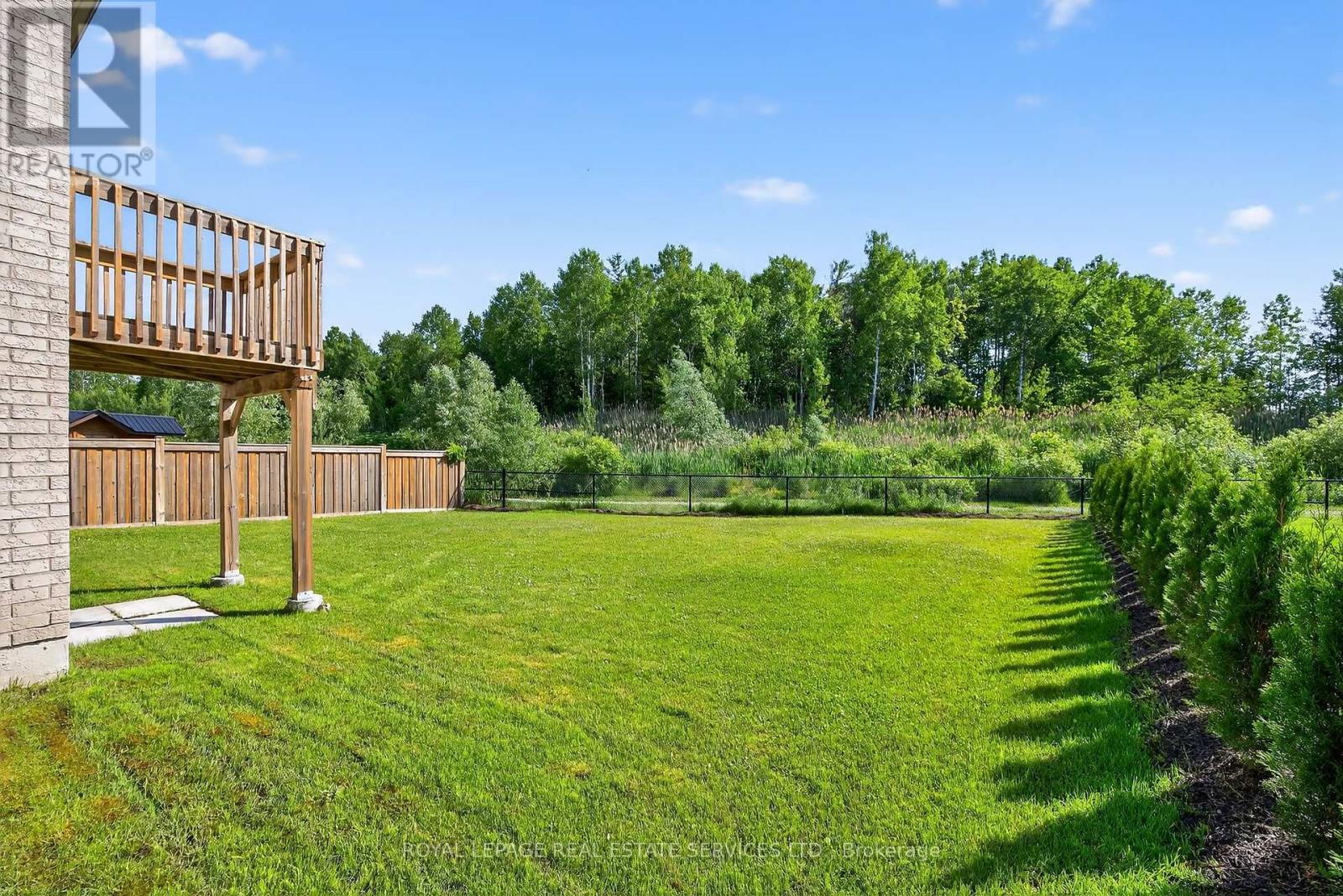 












33 PEARL STREET

,
Wasaga Beach,




Ontario
L9Z1J6

