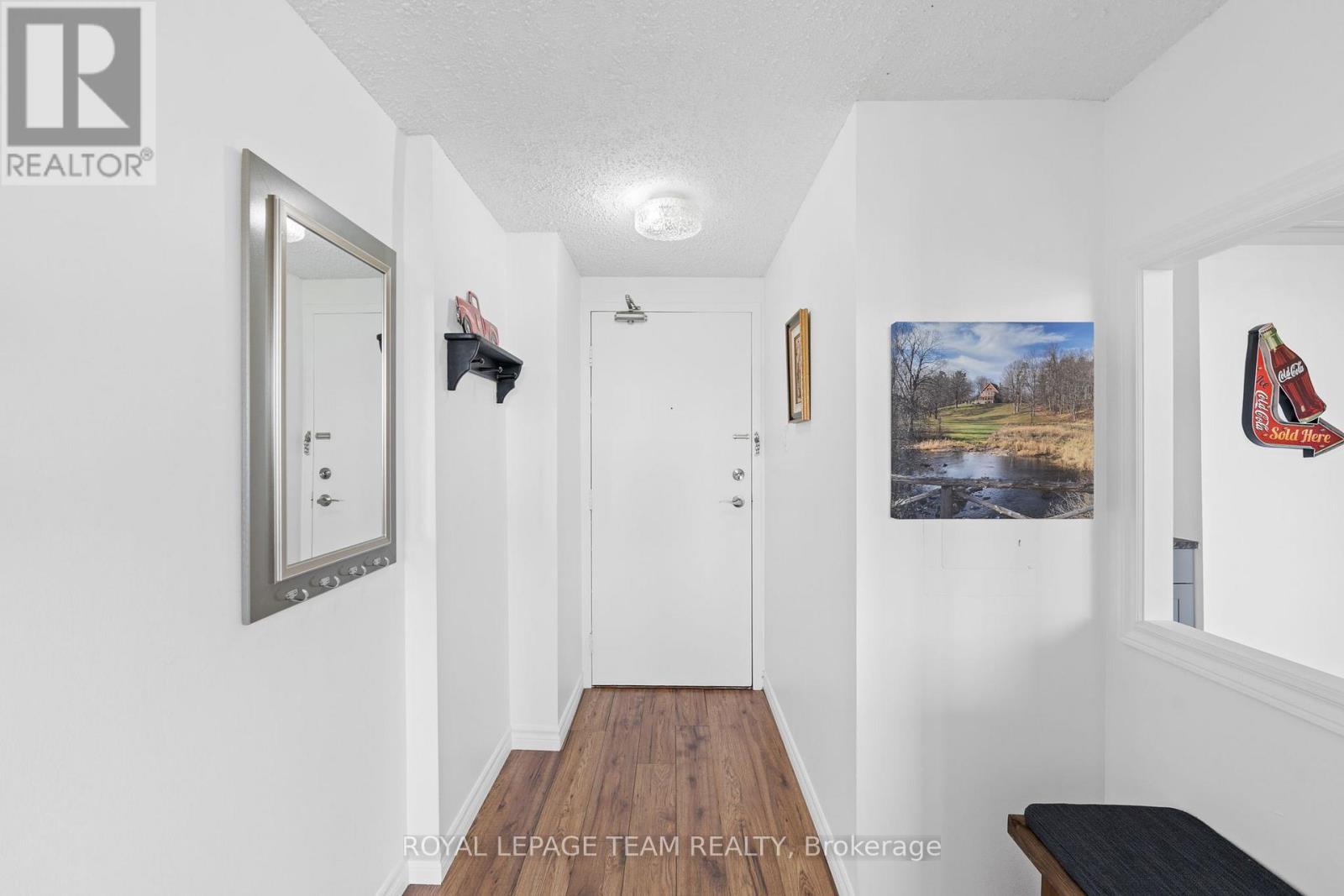 












604 - 530 LAURIER AVENUE W

,
Ottawa,




Ontario
K1R7T1

