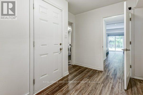












11 - 9205 BATHURST STREET

,
Richmond Hill,




Ontario
L4C0V9

