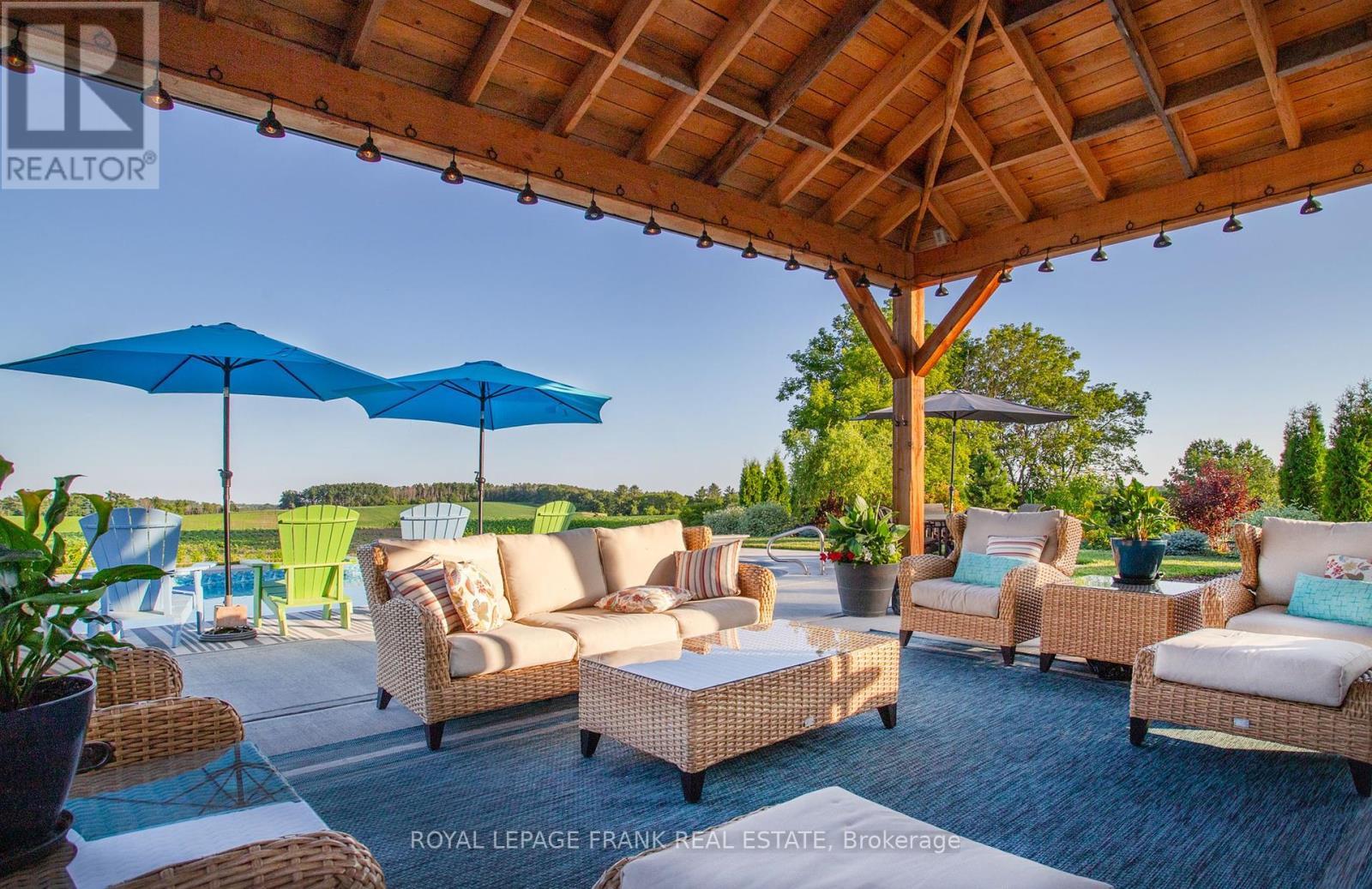 












621 MOUNT PLEASANT ROAD

,
Cramahe,




Ontario
K0K1M0

