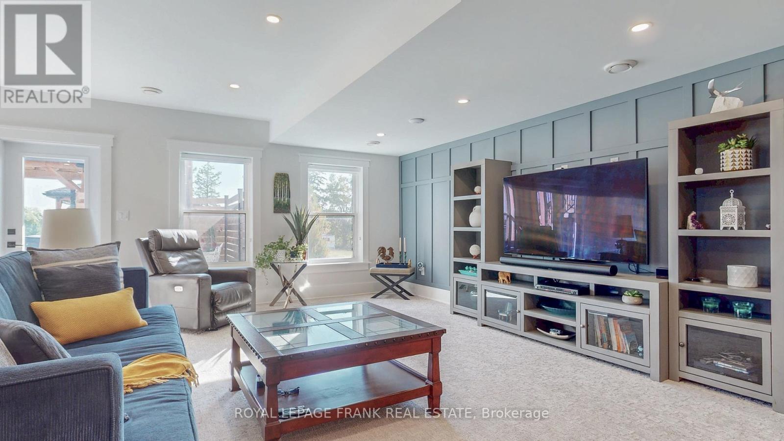 












621 MOUNT PLEASANT ROAD

,
Cramahe,




Ontario
K0K1M0

