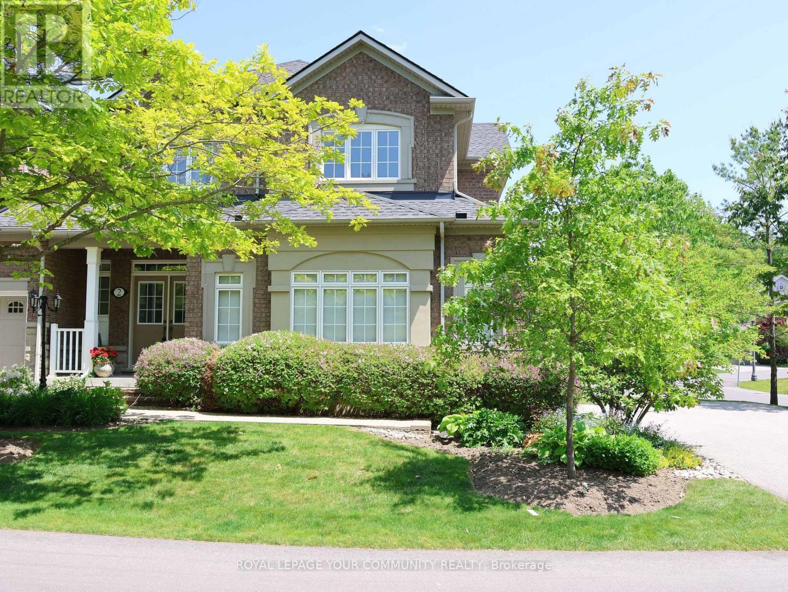 












2 STONECLIFFE CRESCENT

,
Aurora,




Ontario
L4G7Z7

